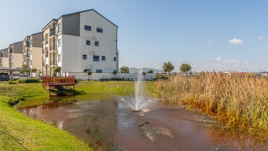 To Let 3 Bedroom Property for Rent in Sandown Western Cape